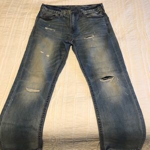 AE 34-34 jeans.